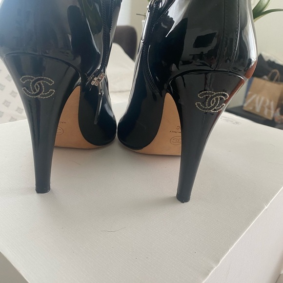 Authentic Chanel Patent Leather Peep Toe Booties
Size: 40 - Picture 3 of 12